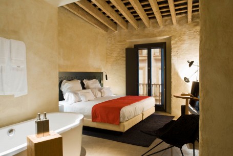 EME Catedral Hotel
