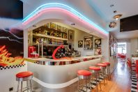 80’s SPIRIT VIC RESTAURANT