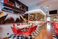 80’s SPIRIT VIC RESTAURANT