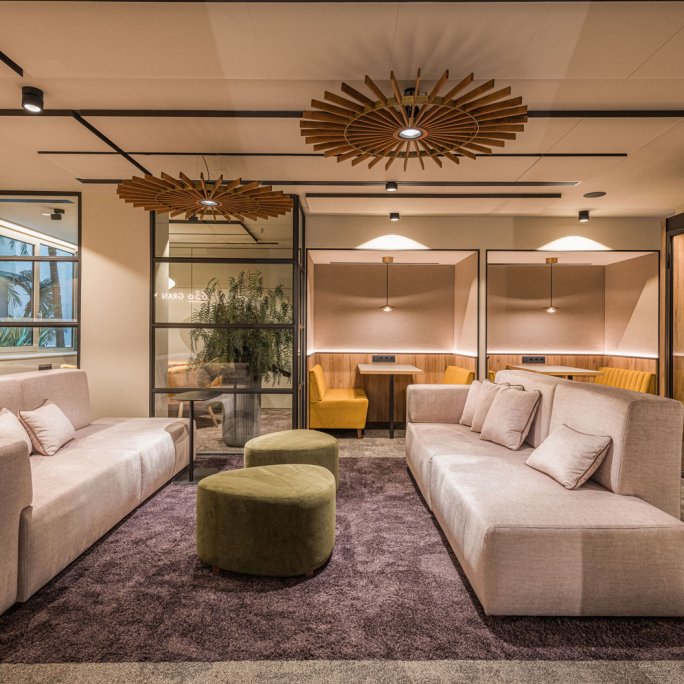 BUSINESS CLUB – 630 GRAN VIA BUSINESS CENTER