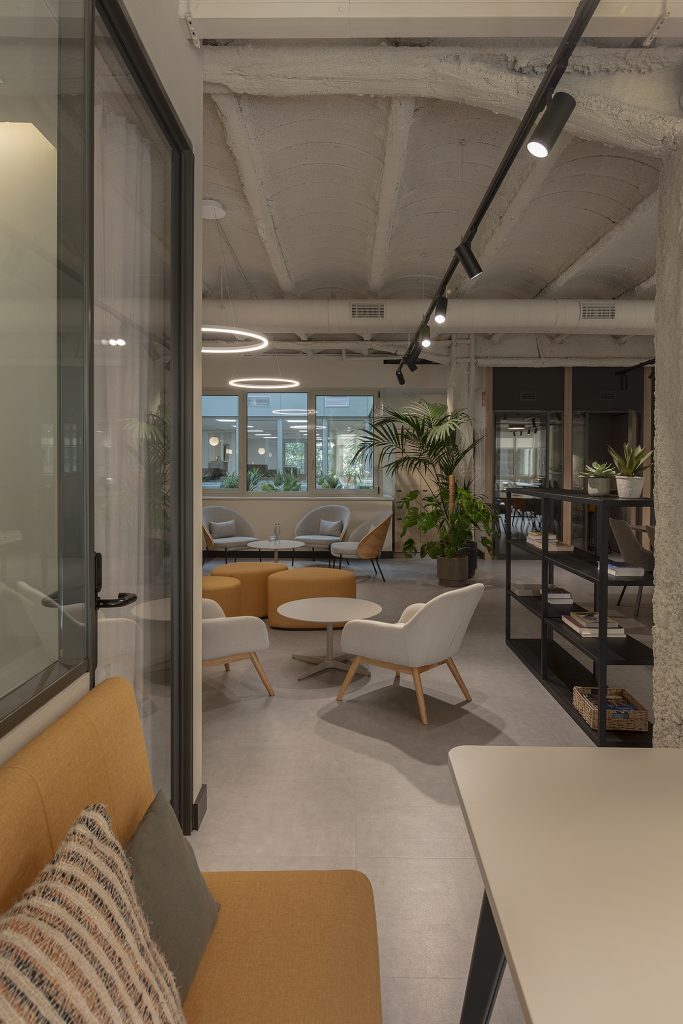 COWORKING 630 GRAN VIA OFICINAS_Interiorismo oficinas y coworking