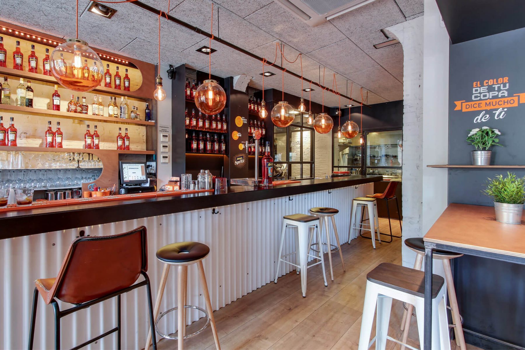 Aperol Spritz Bar - INDAStudio - Interiorismo Barcelona