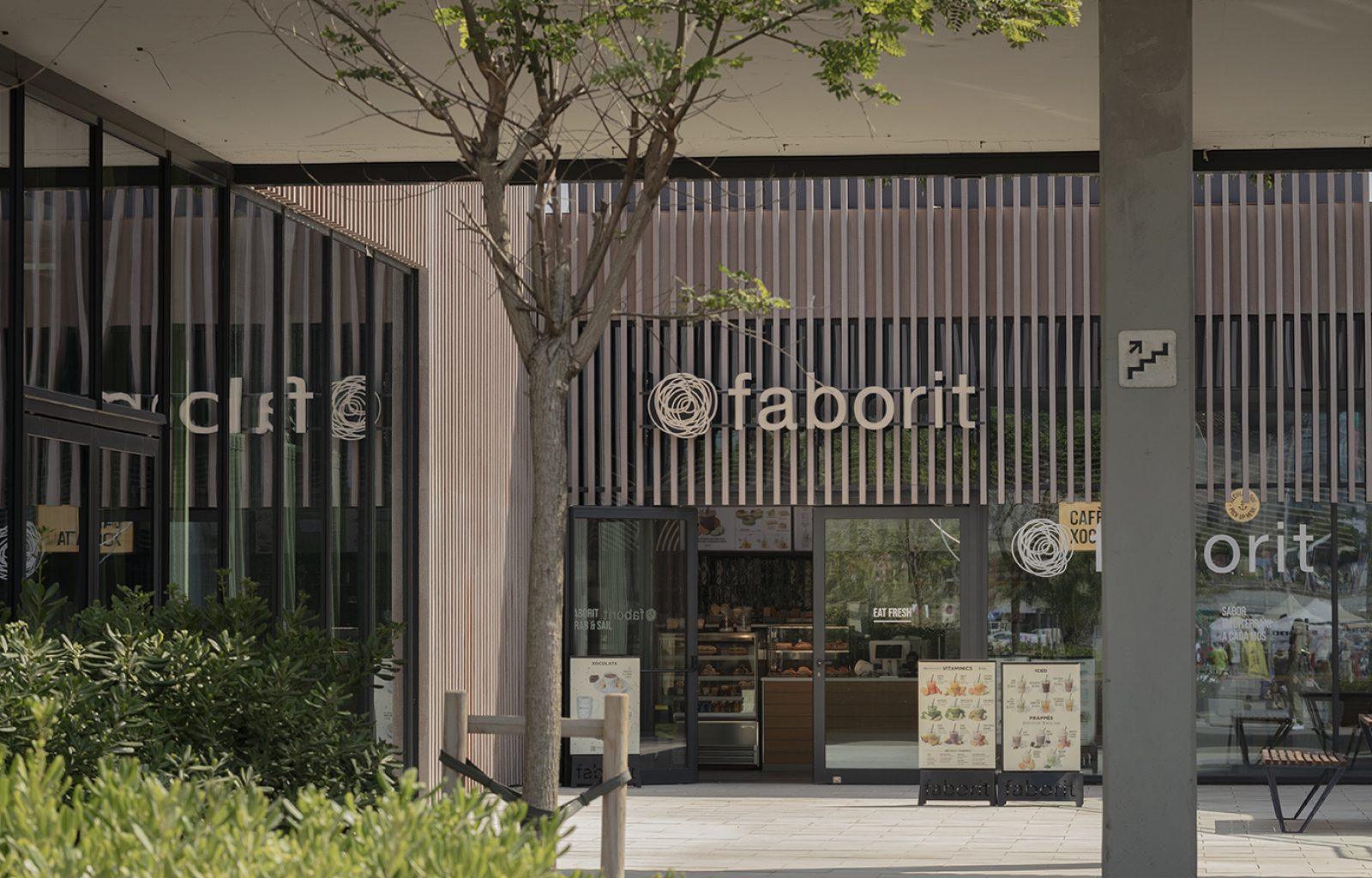 FABORIT PORT OLIMPIC - INDAStudio interiorismo cafeterias