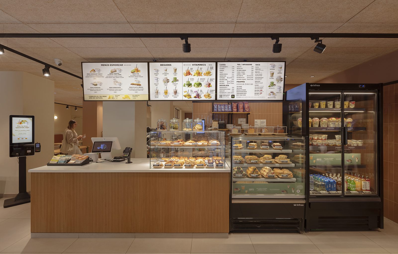 FABORIT CÒRSEGA CAFETERIA_INDASTUDIO