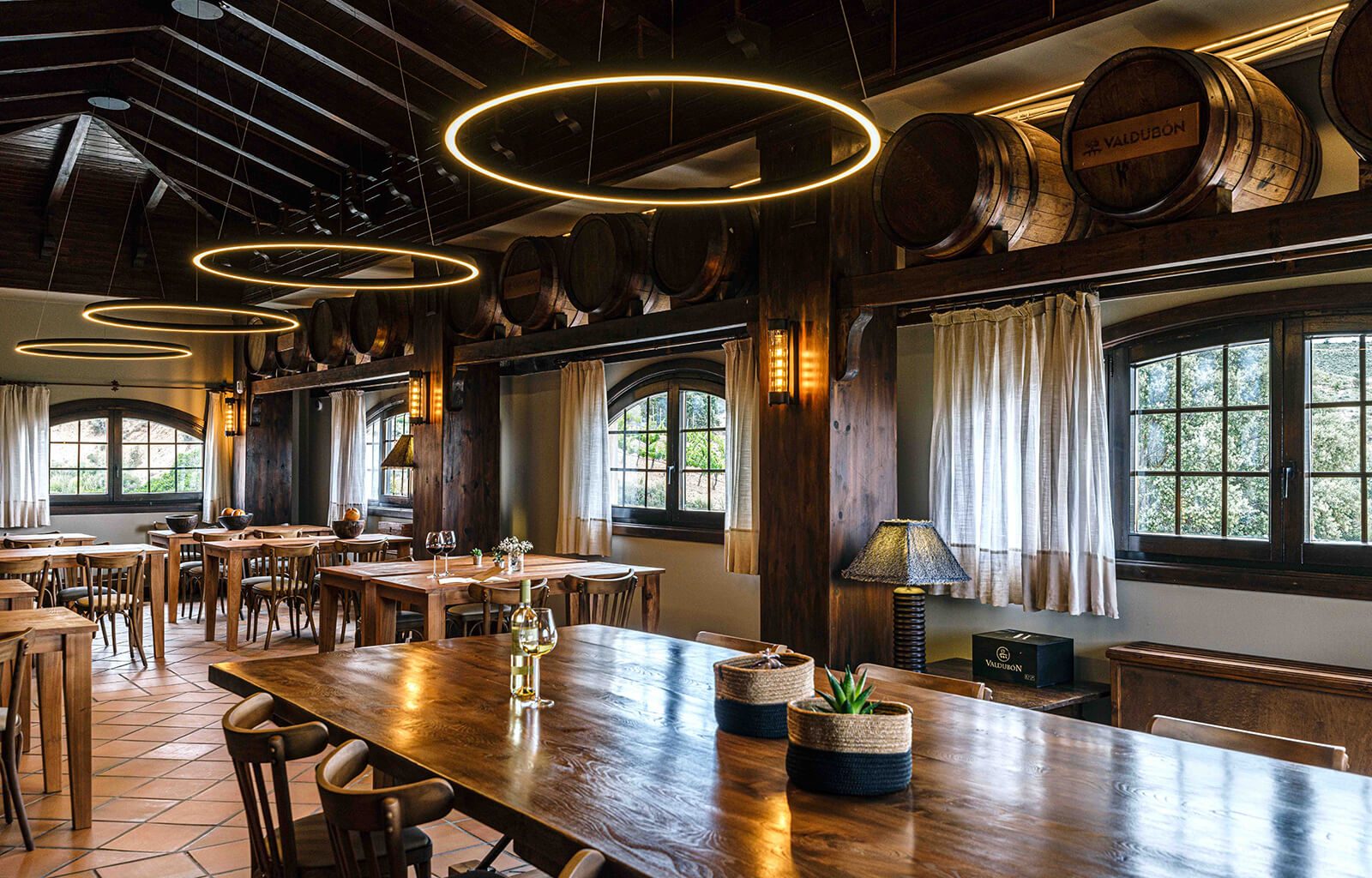 BODEGAS_VALDUBON__INDAStudio_INTERIORISMO_BODEGAS