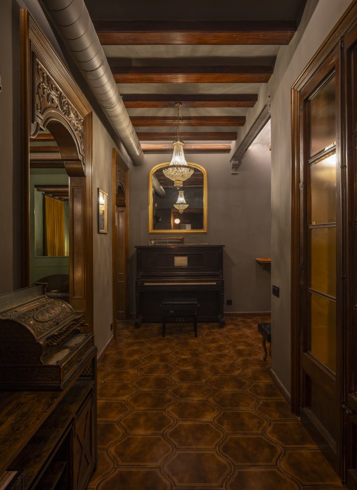 THE CRAFT CIGAR CLUB_INTERIORISMO COCKTAIL BAR