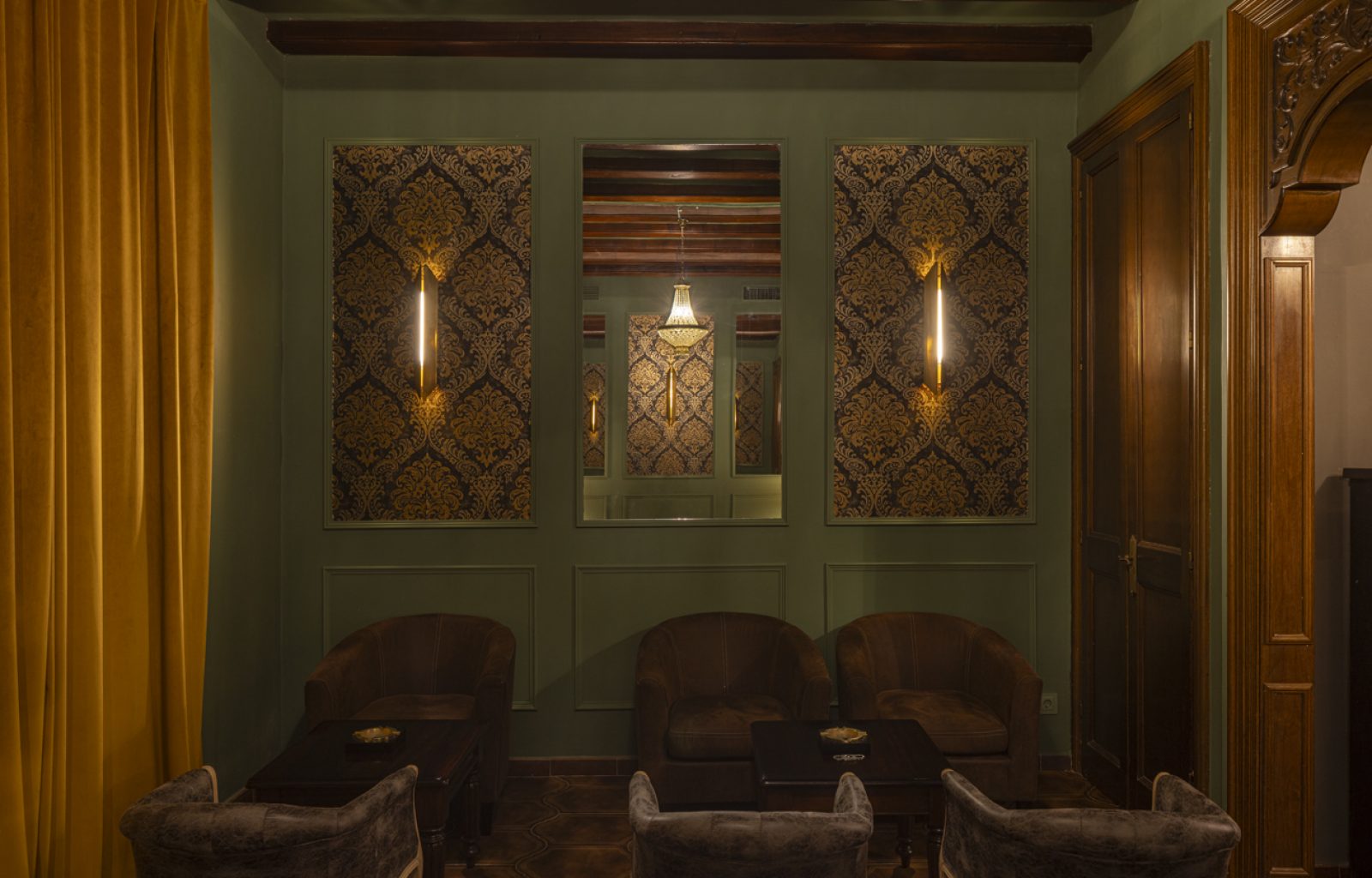 THE CRAFT CIGAR CLUB_INTERIORISMO COCKTAIL BAR