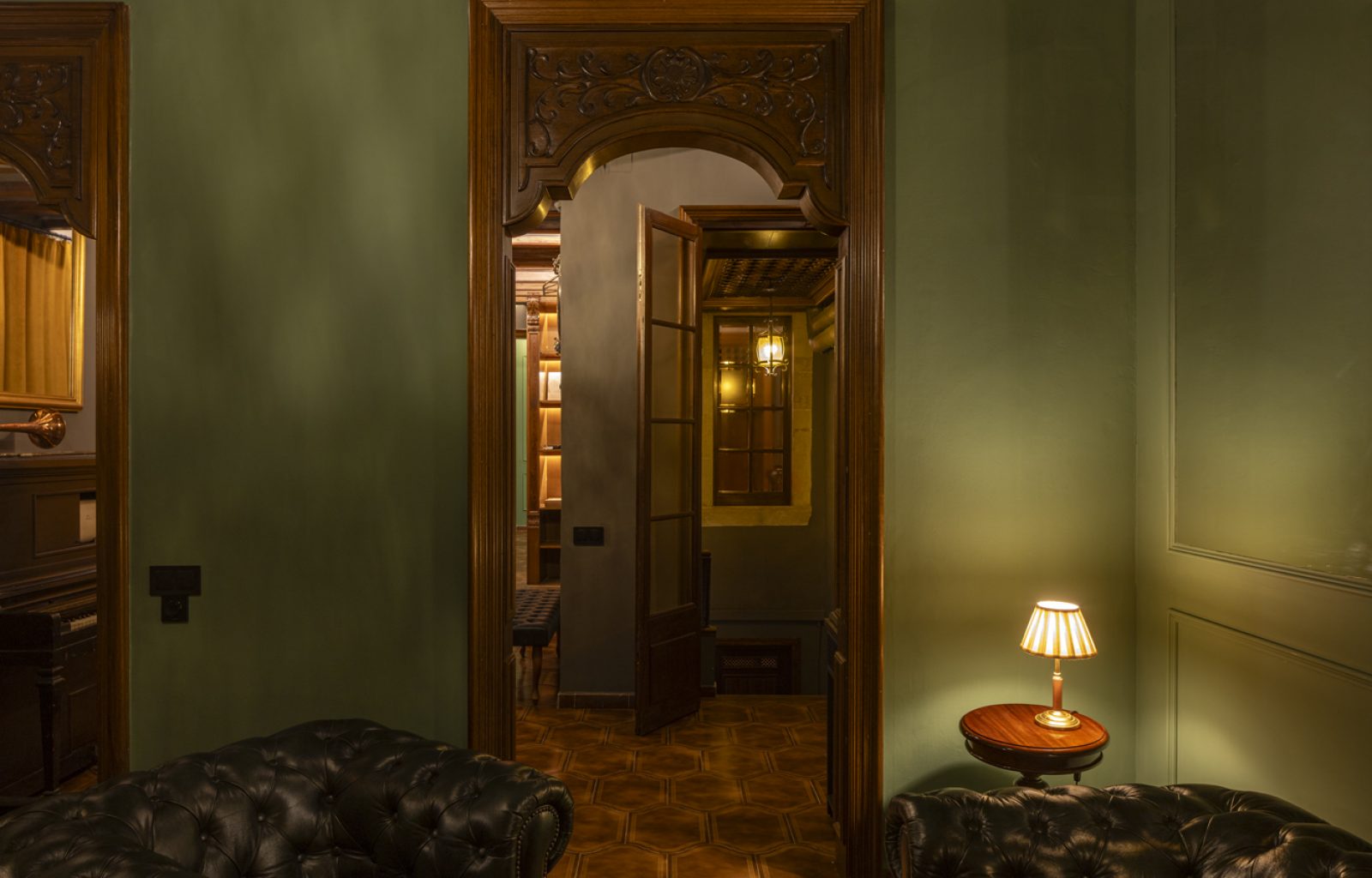 THE CRAFT CIGAR CLUB_INTERIORISMO COCKTAIL BAR