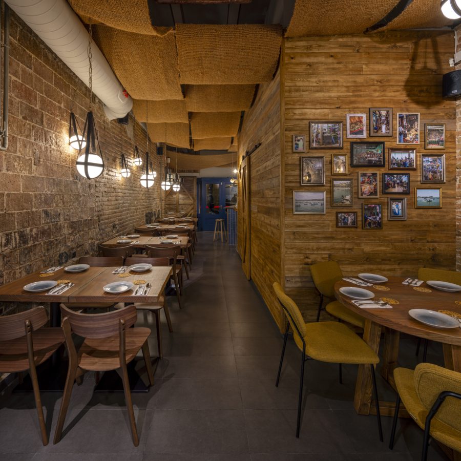 TABERNA CEVICHERA - MERCADO CENTRAL_Interiorismo restaurantes